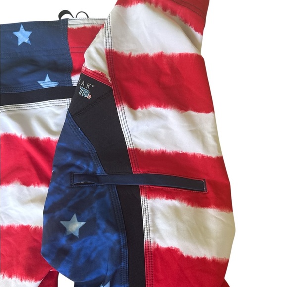 O'Neill Patriotic Board/Swim Shorts - Picture 4 of 6
